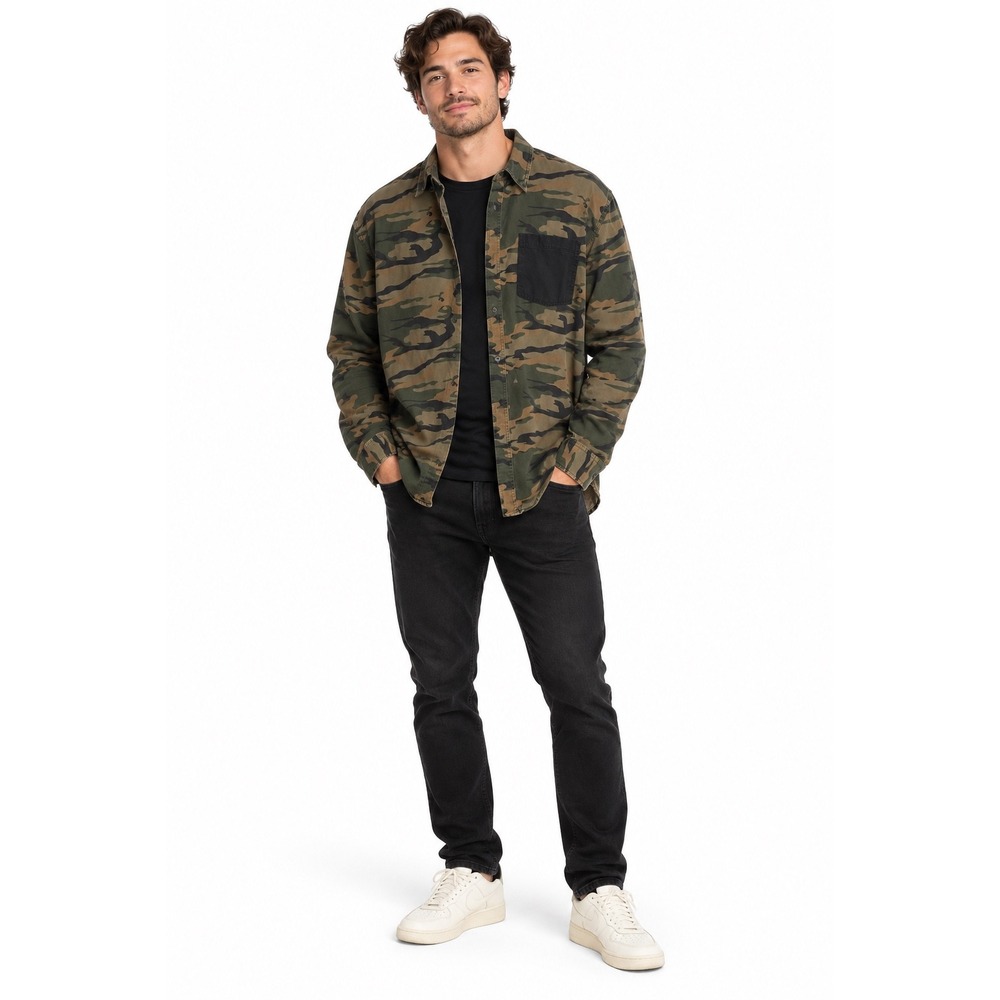 Modern Amusement Camo Button Down Mens Large Green Tiger Stripe Utility Shirt